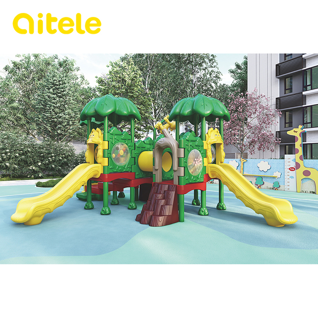 Roof Tower Multi-Slides Outdoor Playground for Kids Center KID-16301